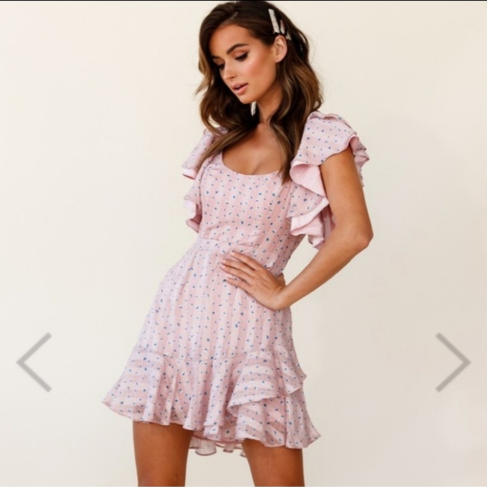NWT Selfie Leslie Dress, Ruffle Sleeve Tie-back Backless Flare Mini Dress - Pink